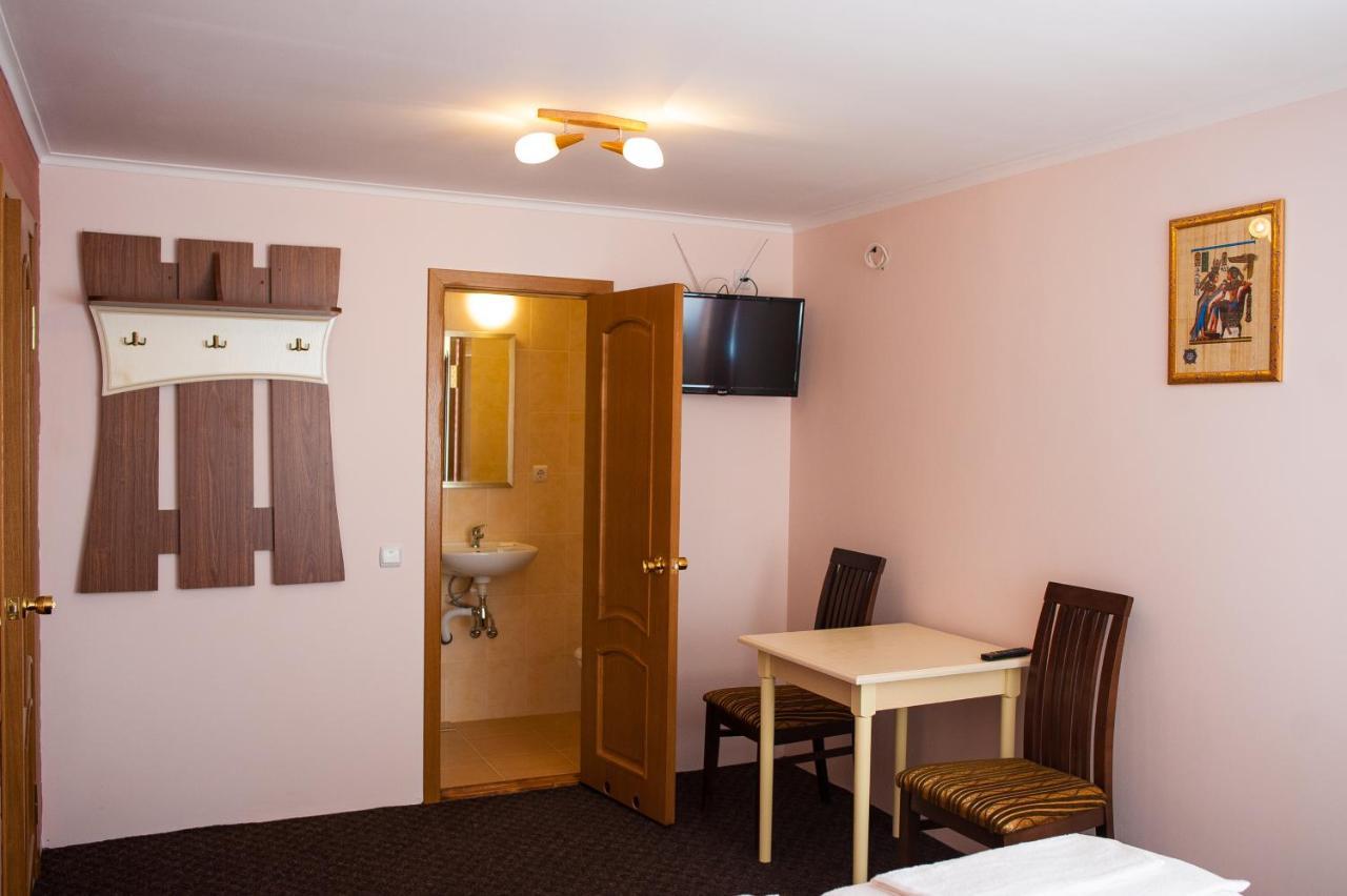 Hotel Zelenyi Klyn Ivano-Frankivsk Eksteriør bilde